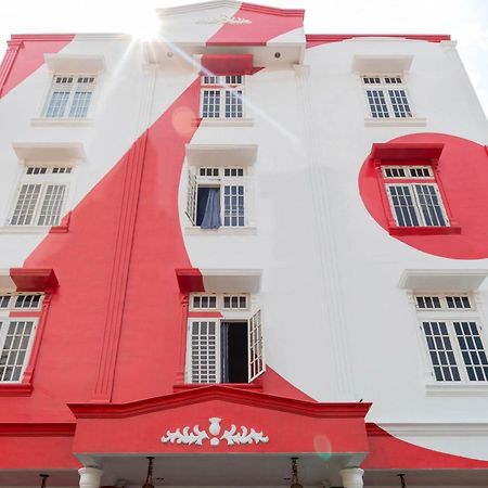 Oyo 1111 Pasar Baru Inn Giacarta Esterno foto