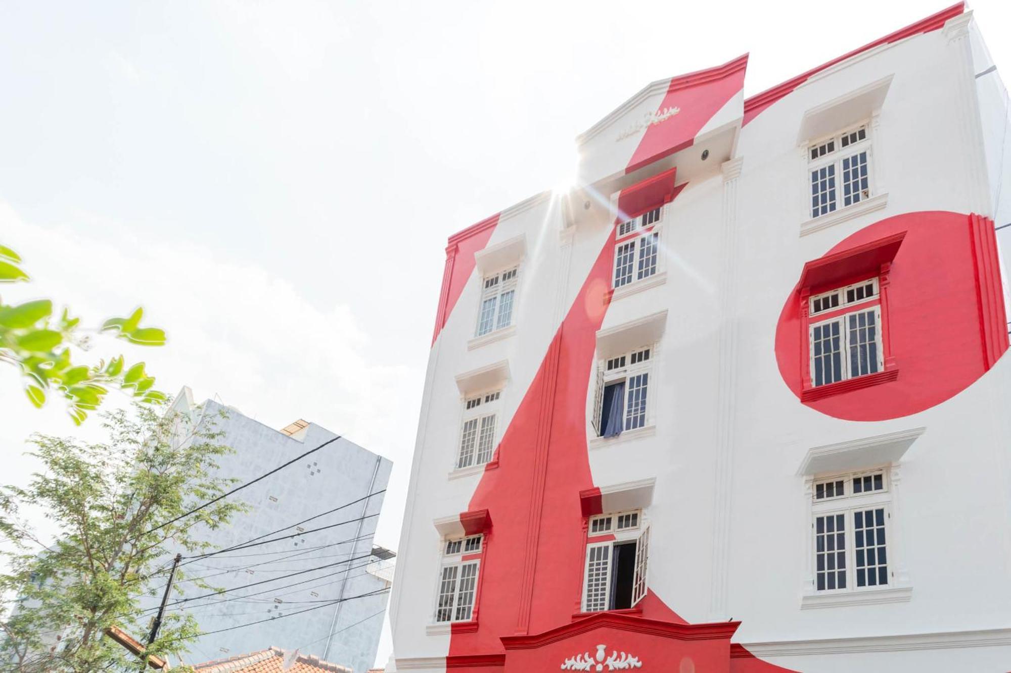 Oyo 1111 Pasar Baru Inn Giacarta Esterno foto